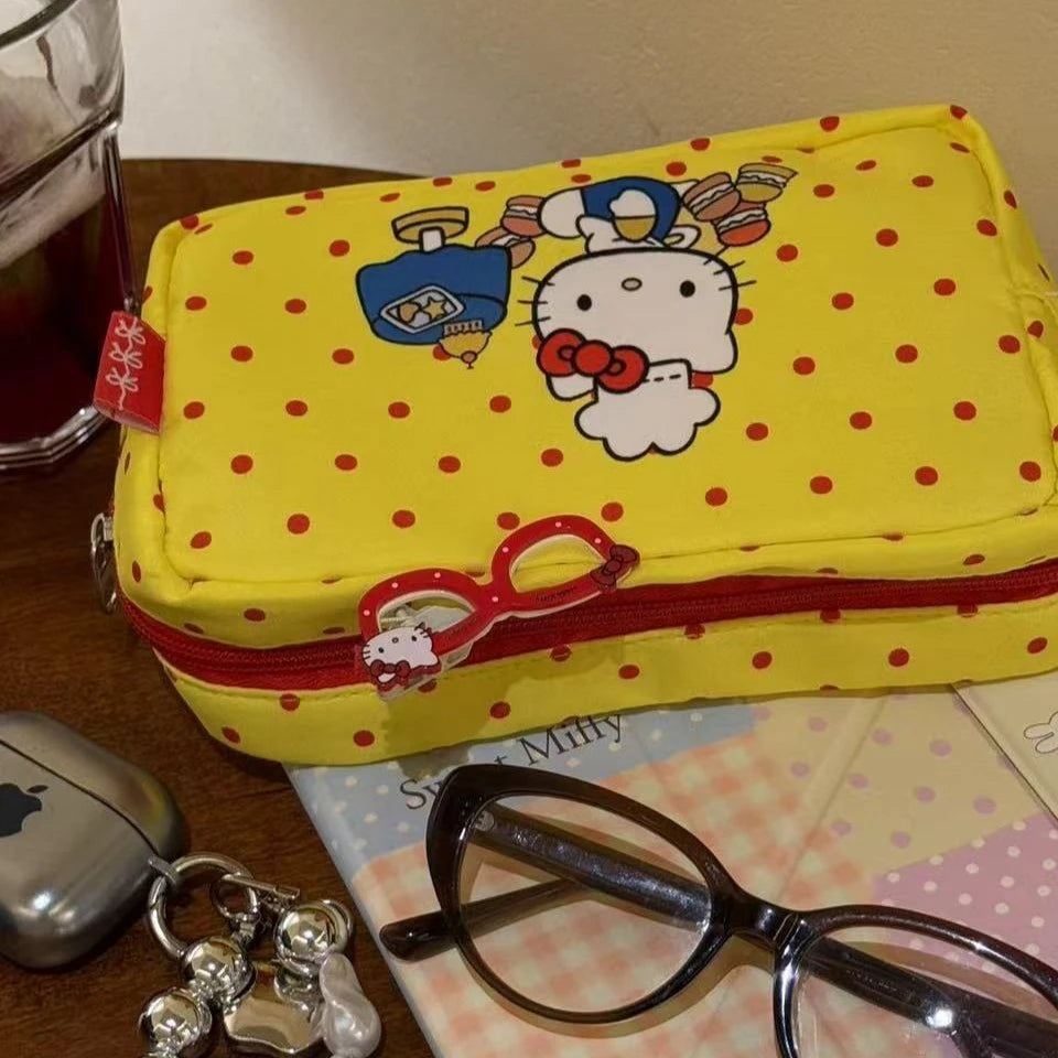 Hello Kitty Japanese Style Canvas & Makeup Bag