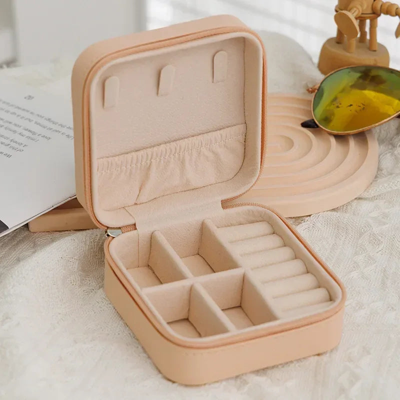 Portable Jewelry Organizer