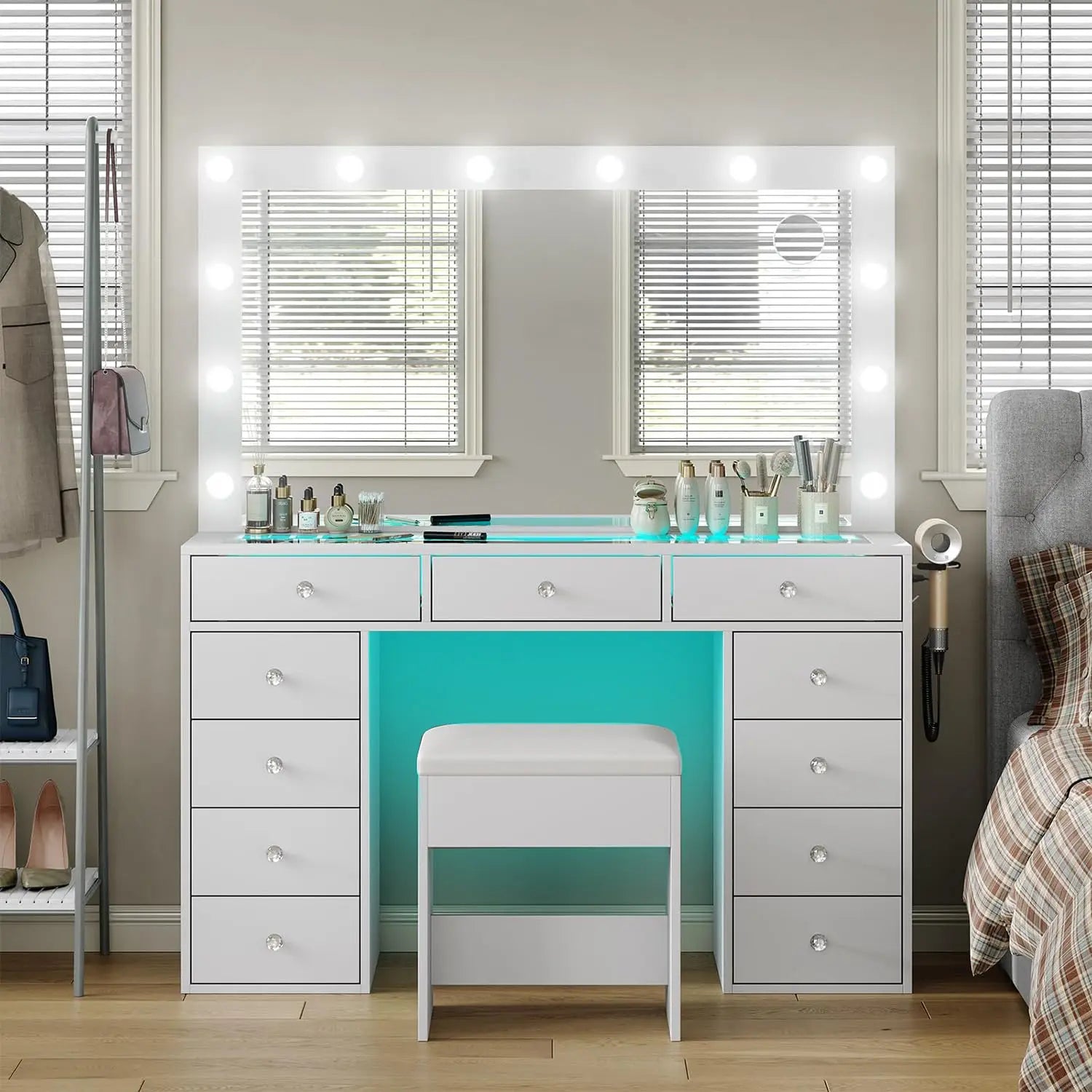 11 Drawers Vanity Set - White