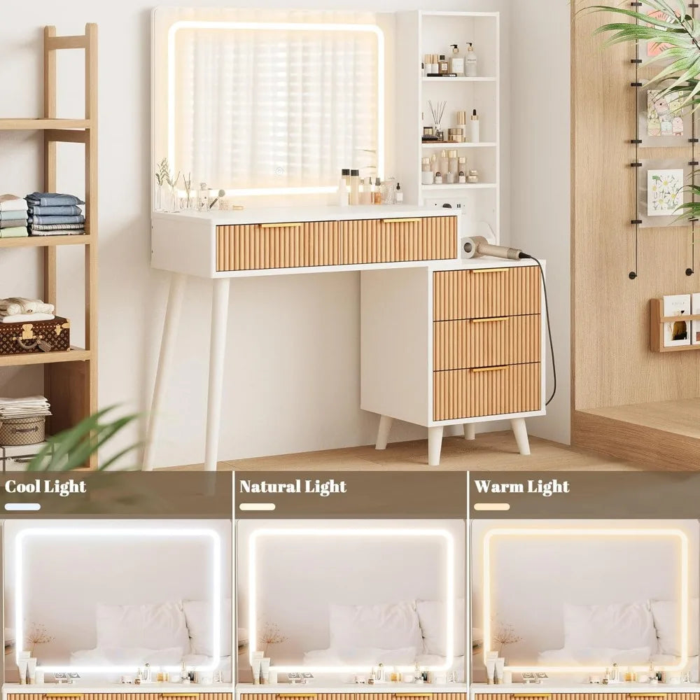 Classic Vanity Desk with Mirror