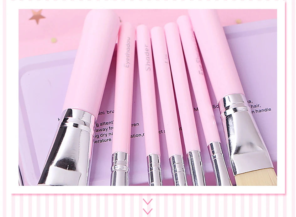 Hello Kitty Makeup Brush Set with Storage Box [7Pcs]