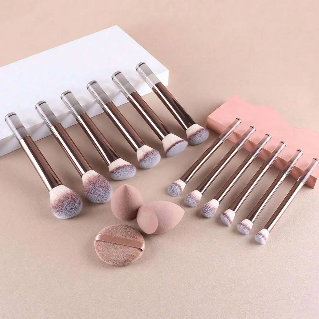 Professional Makeup Brush Set with Sponges - 15 Pcs