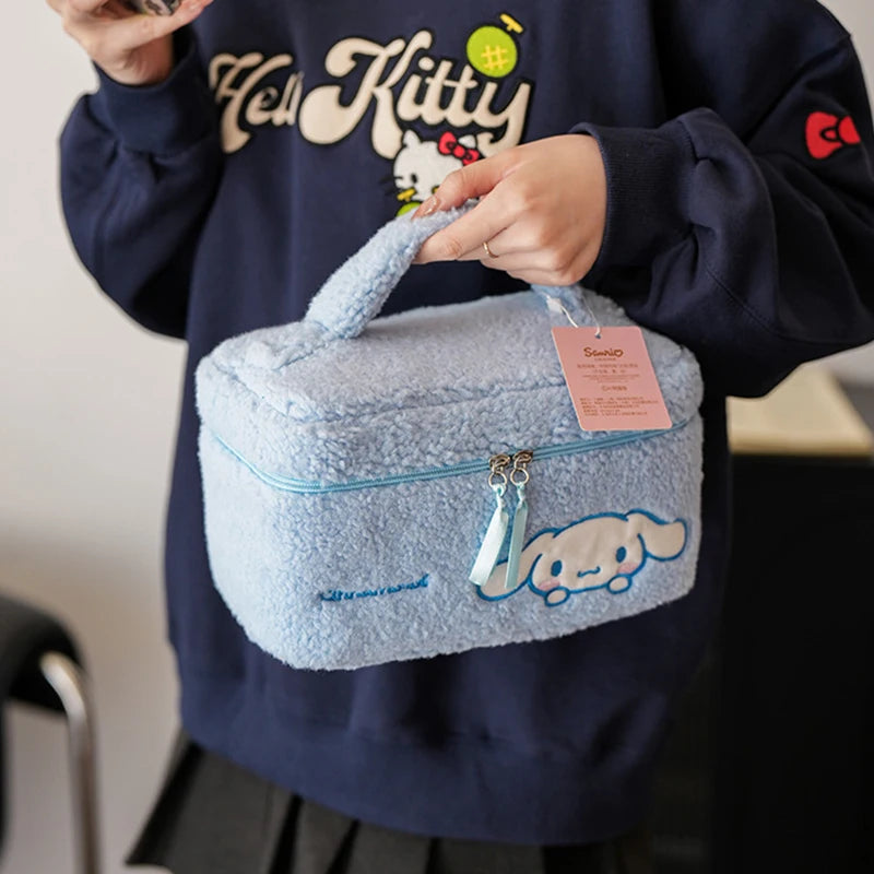 Hello Kitty Makeup & Cosmetics Storage Pouch