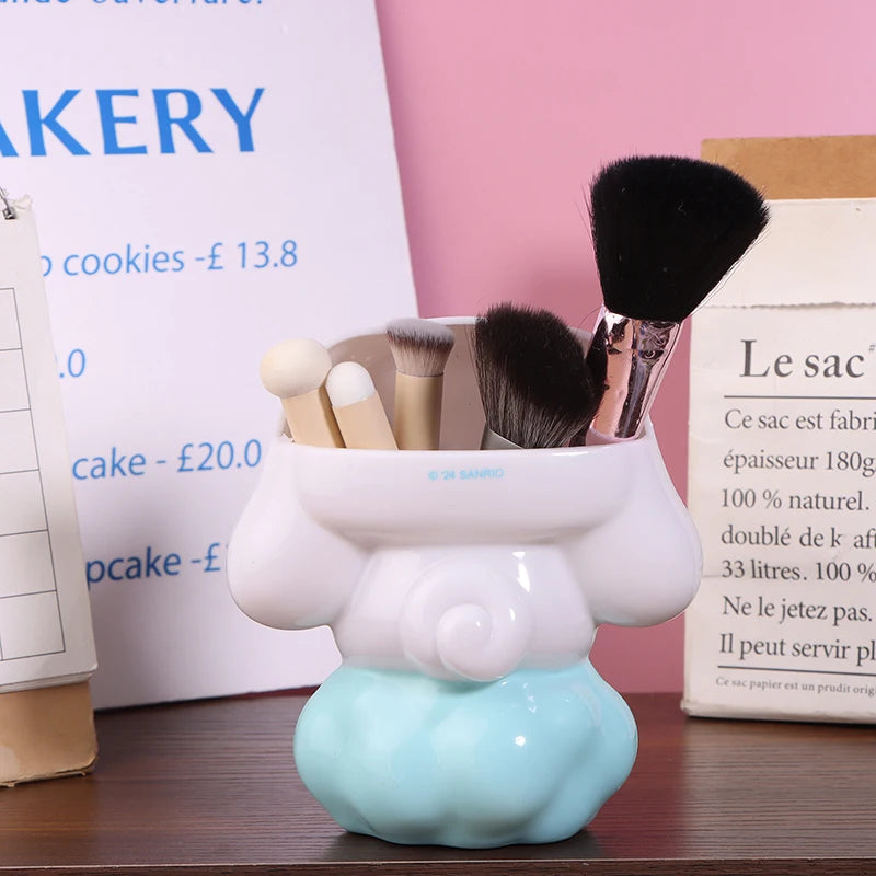 Kuromi & Cinnamoroll Makeup Brush Organizer