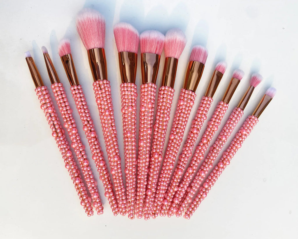 Diamond studded Makeup Brushes
