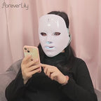 Wireless LED Light Therapy Face Mask with 7 Colors
